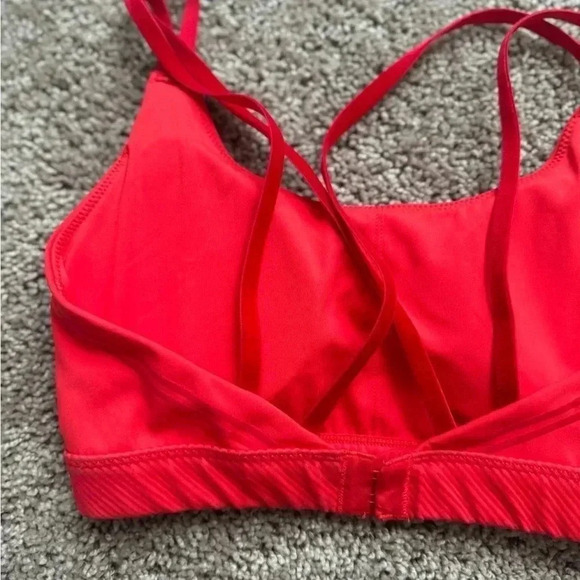 OFFLINE By Aerie Goals Velvet Trim Sports Bra - Picture 10 of 11